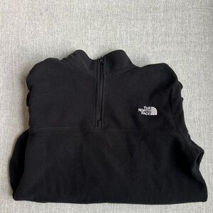 Women’s North face black fleece